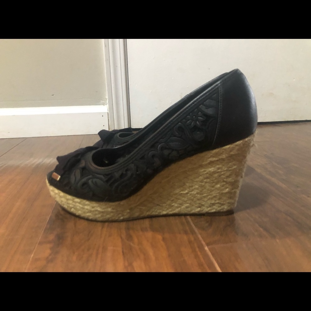 Kelly & Katie Wedges